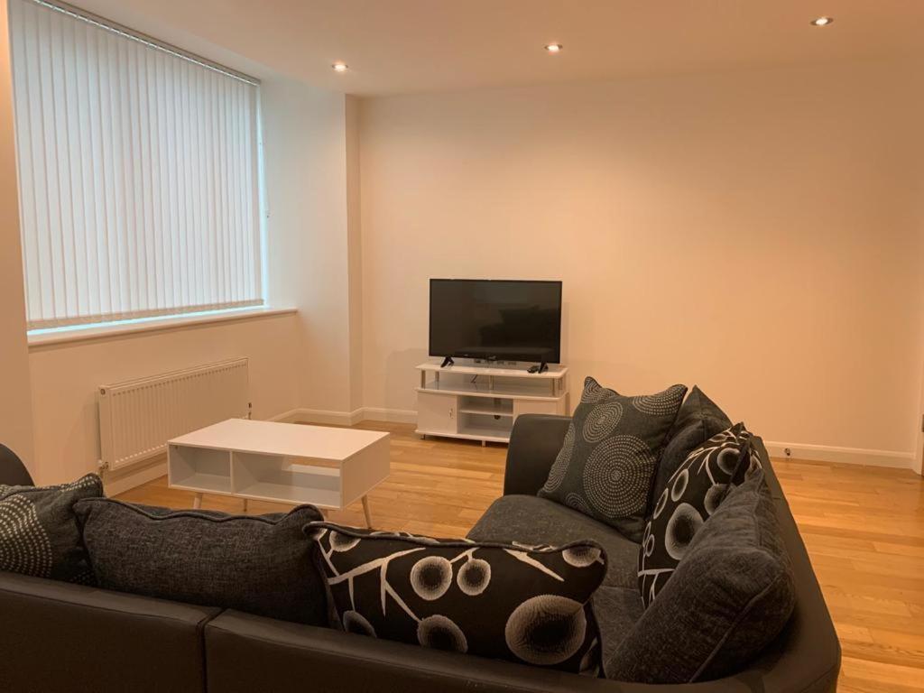 Modern 2 Bed 2 Bath Apartment In Central Croydon! Luaran gambar